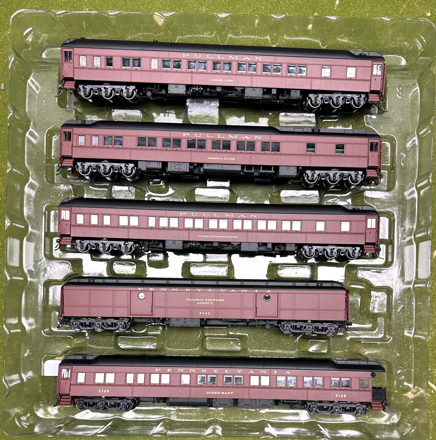 MTH HO 80-40001 HeavyWeight Pennsylvania Passenger Cars 6-Car Set