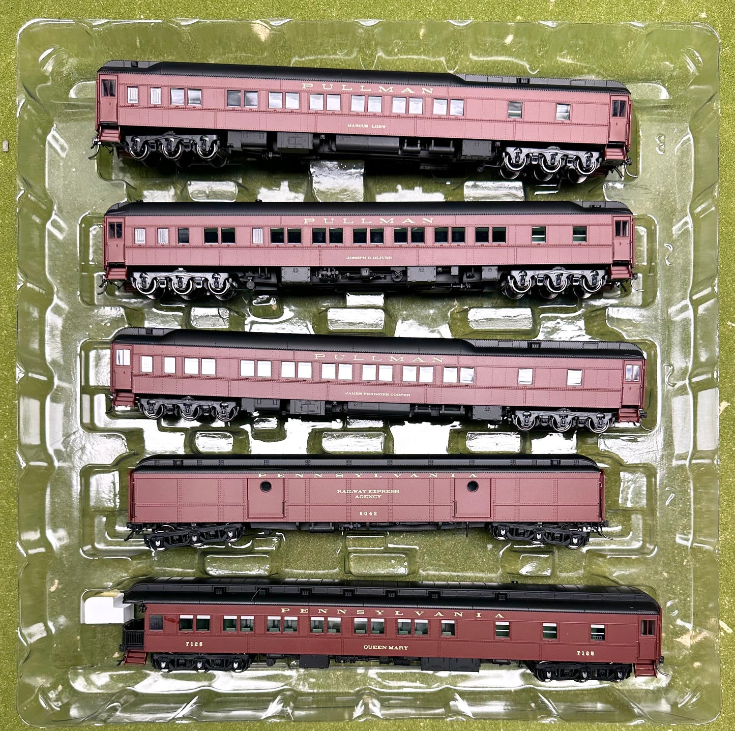 MTH HO 80-40001 HeavyWeight Pennsylvania Passenger Cars 6-Car Set