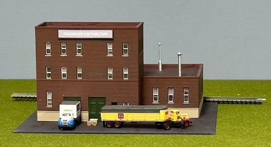 Woodland Scenics/DPM N Scale Custom Painted "TRACKSIDE DISTRIBUTION" LED Lighted