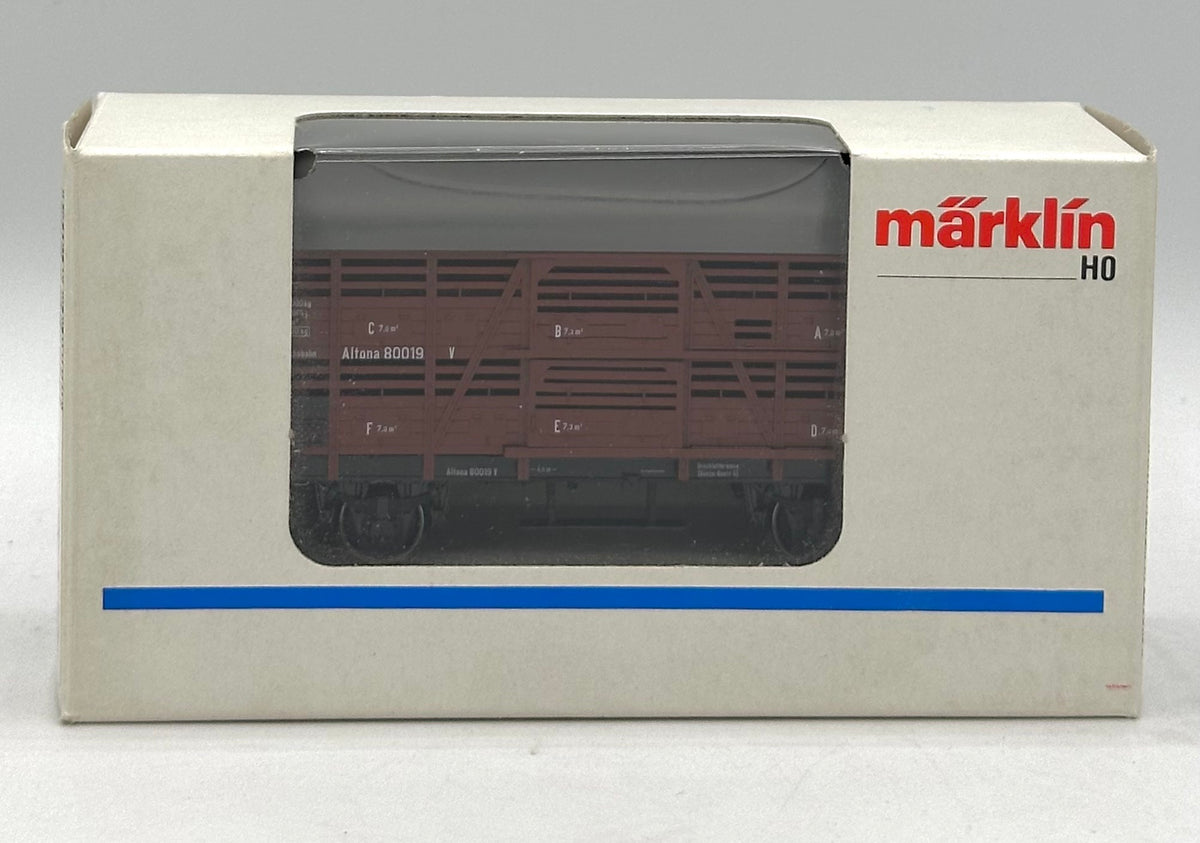 Marklin 4888 HO Scale DB Livestock Car