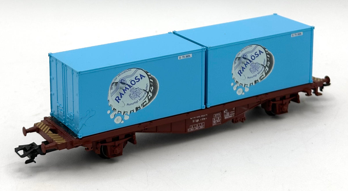 Marklin 4659 HO Scale DR Flatcar Carrying two Ramlosa Beer Freight containers