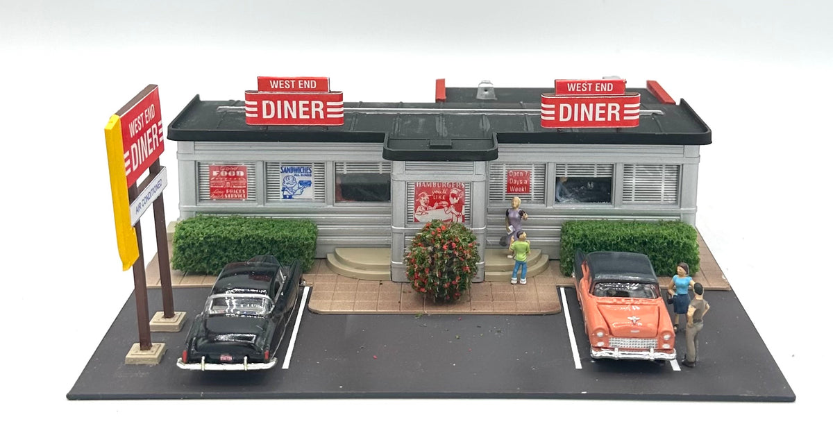City Classics HO Custom Built/Painted " West End Diner" Fully Assembled Lighted Diorama