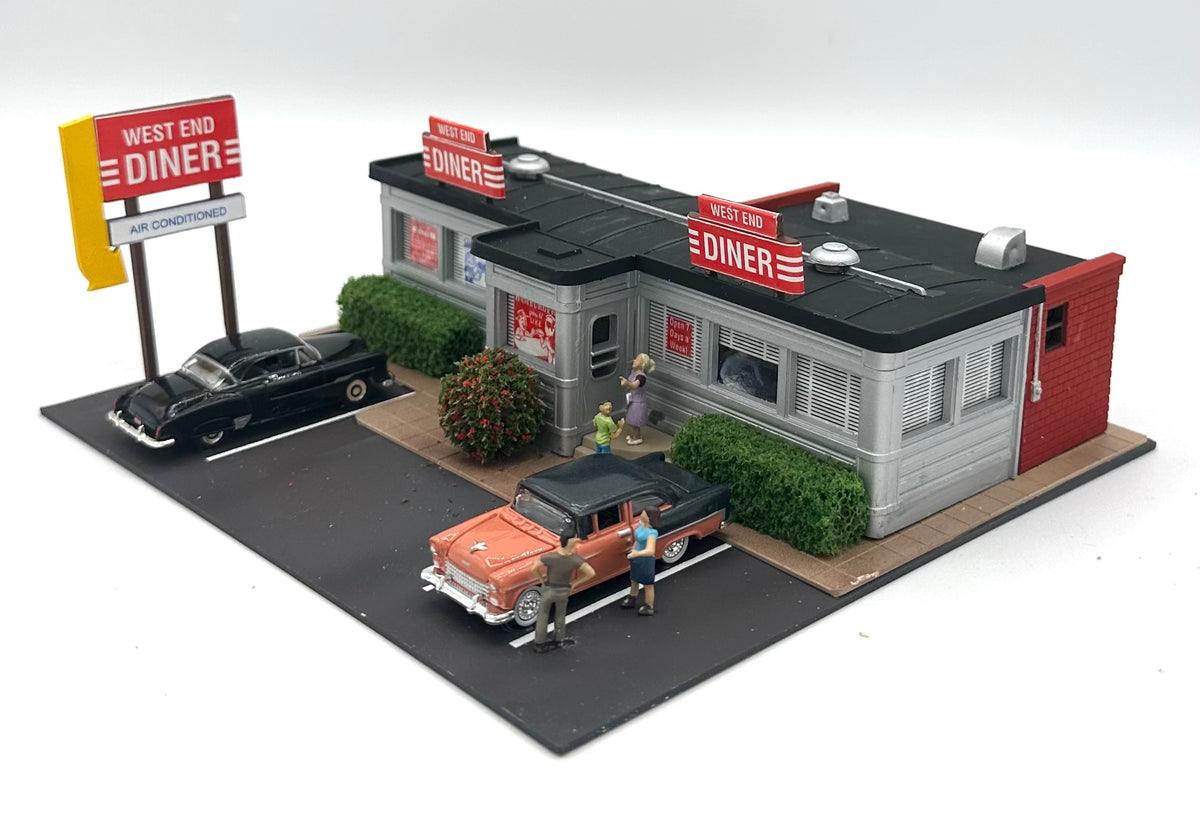 City Classics HO Custom Built/Painted " West End Diner" Fully Assembled Lighted Diorama
