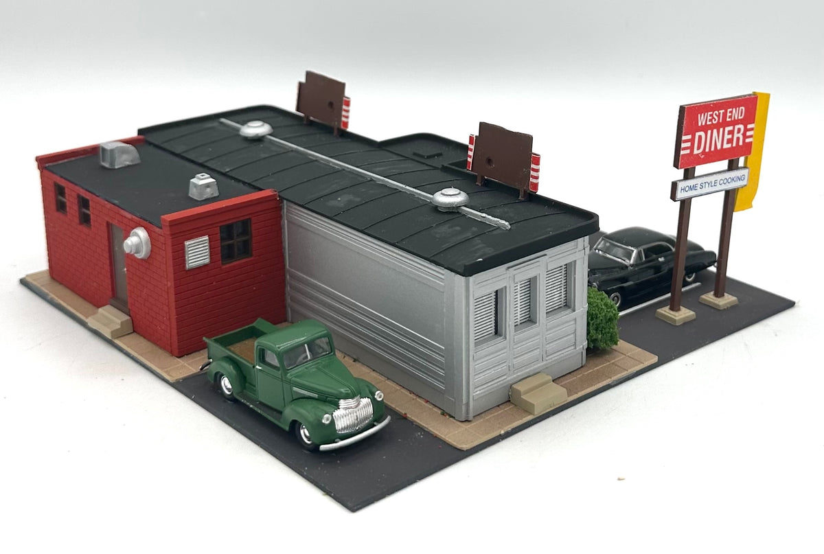 City Classics HO Custom Built/Painted " West End Diner" Fully Assembled Lighted Diorama