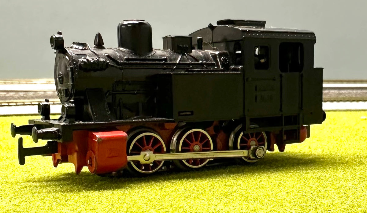 Marklin 3104 HO DB BR89 066 3-Rail Analog AC Steam Locomotive
