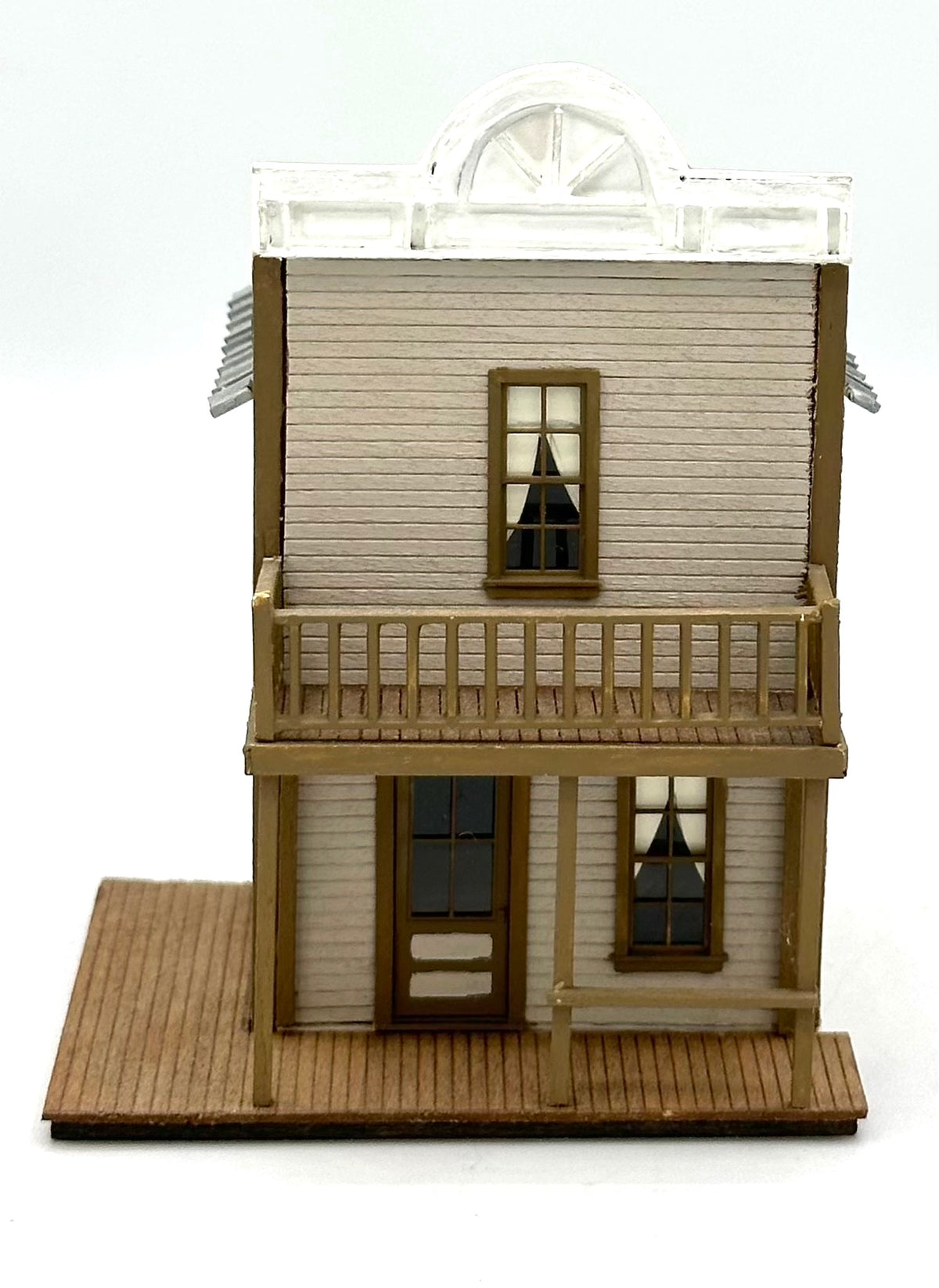 HO Scale Wood/Card Custom Built Painted Old Shop Fully Assembled