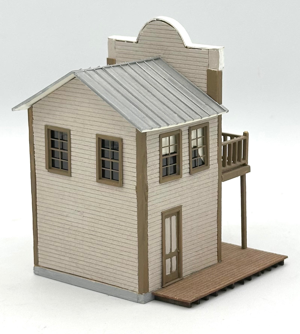 HO Scale Wood/Card Custom Built Painted Old Shop Fully Assembled
