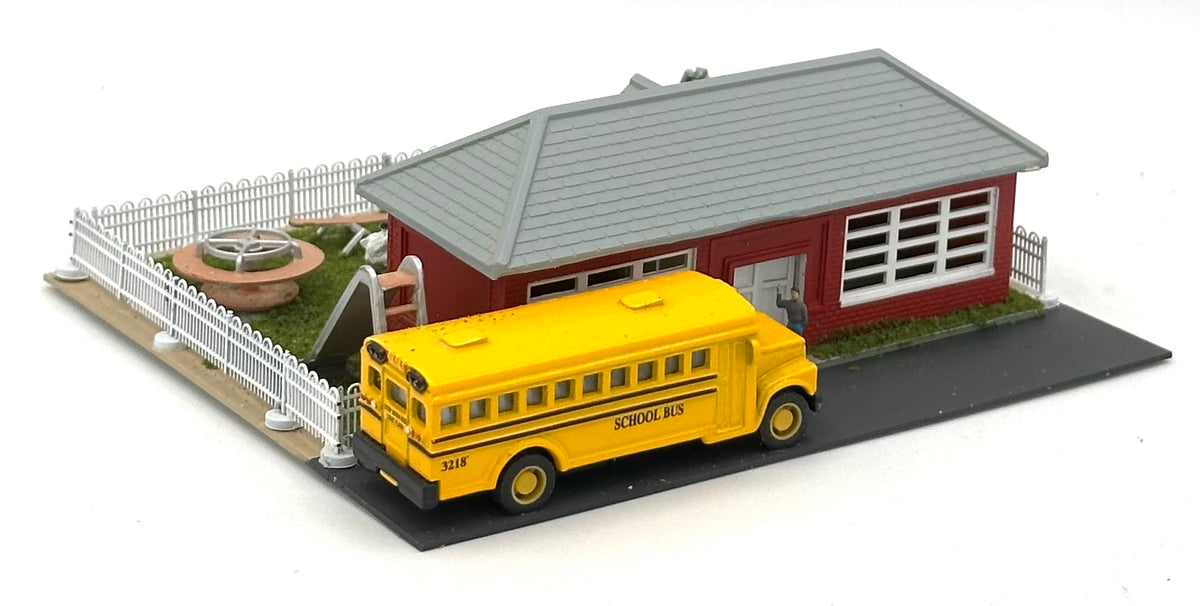 Bachmann N Scale Custom Painted "Fairfield School" New Diorama