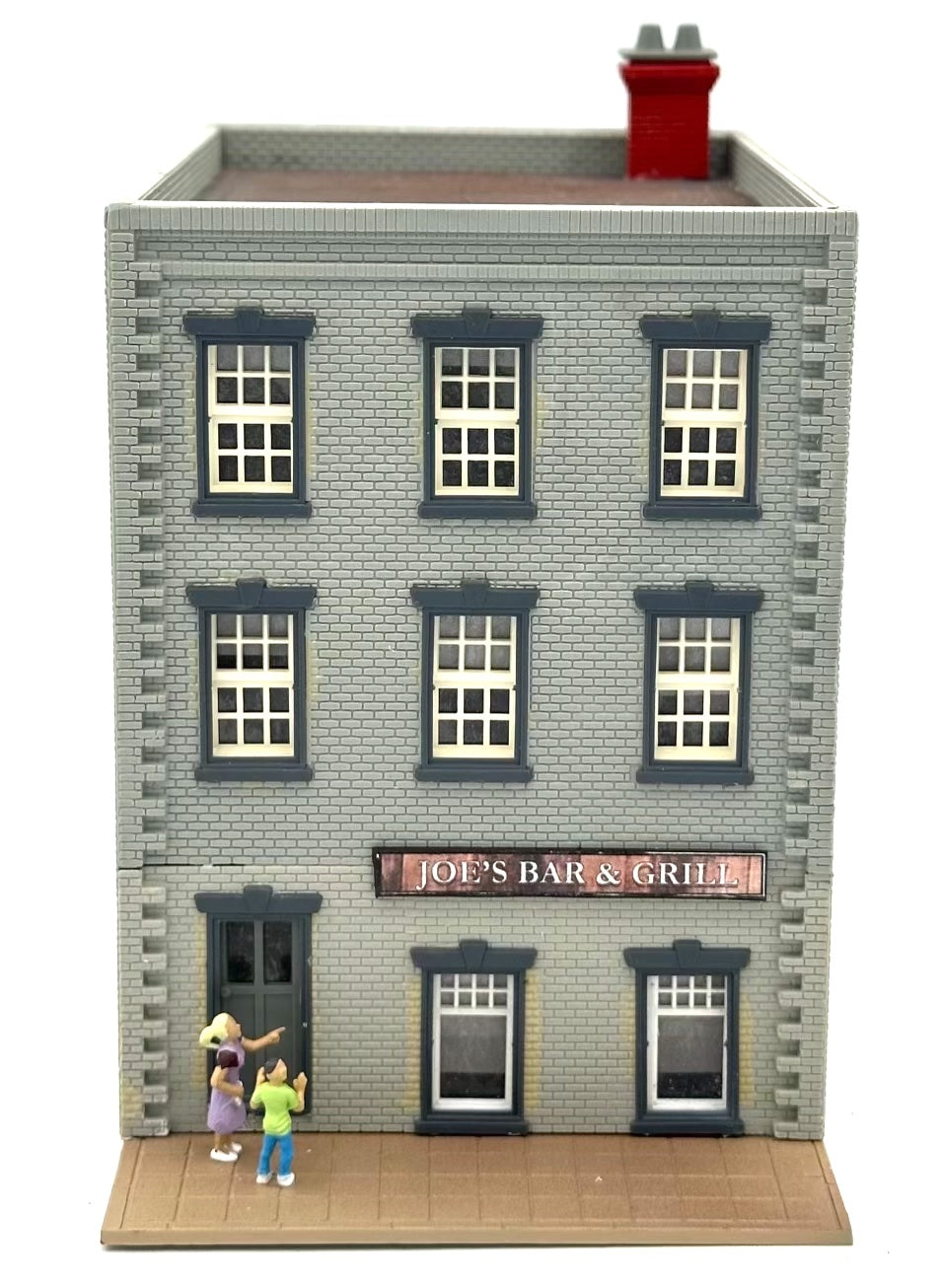HO Scale 3-Story Apartment Block With "Joe's Bar & Grill"  Painted Fully Assembled