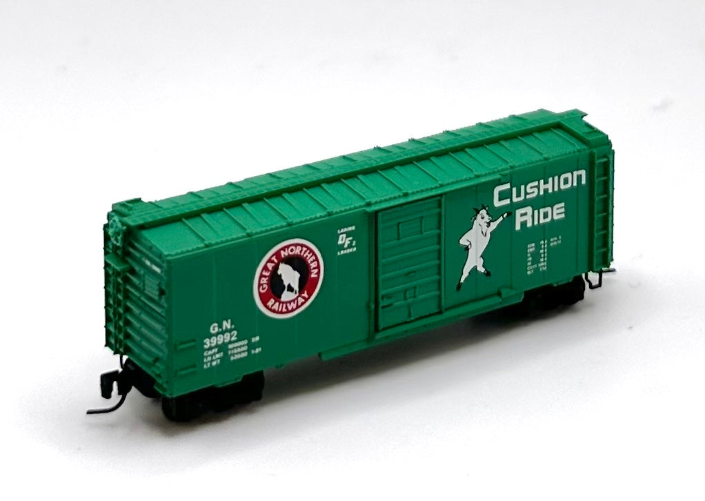 Micro Trains MTL Z Scale 14125-2 Great Northern 40' Boxcar