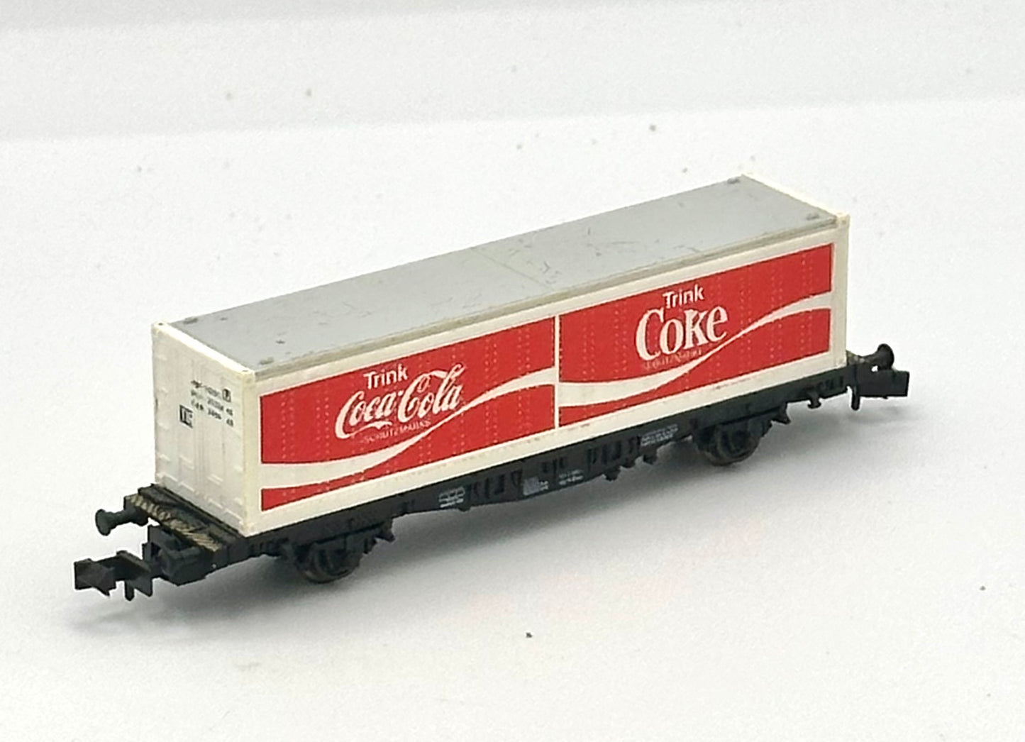 Rare Vintage Fleishmann N scale Flat car with Coca Cola load