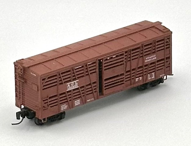 Micro Trains MTL Z Scale 13807-2 Atlantic Coast 40' Stock Car.