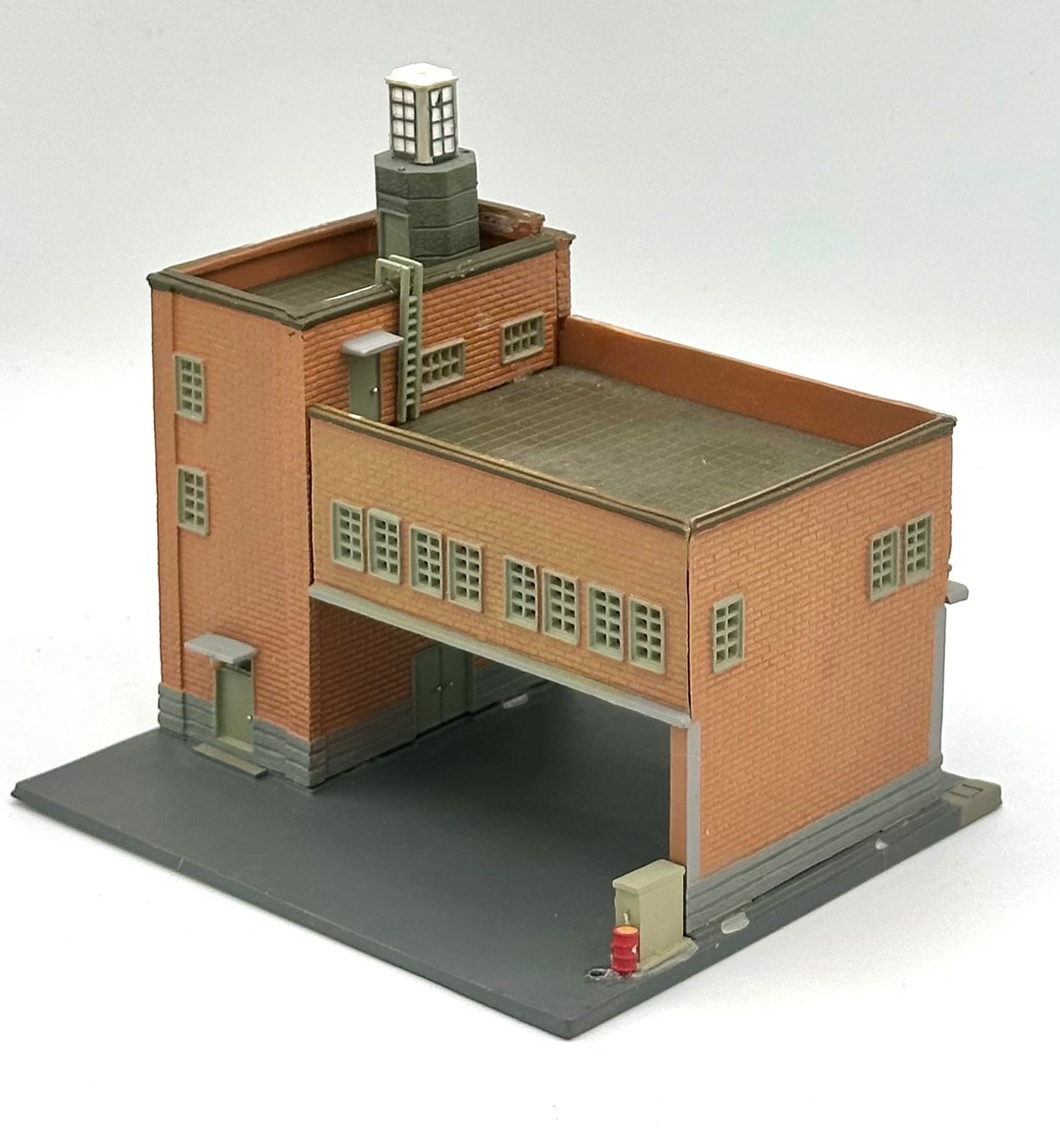 TomyTec N Scale Modern Japanese Style Brick Fire Station Building