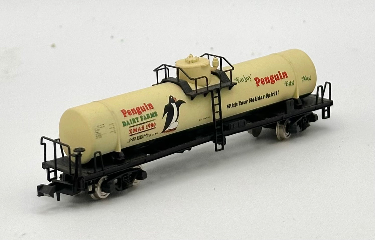 Kato Con-Cor 808 N Scale Penguin Dairy Farms 1980 Christmas Tank Car VERY RARE