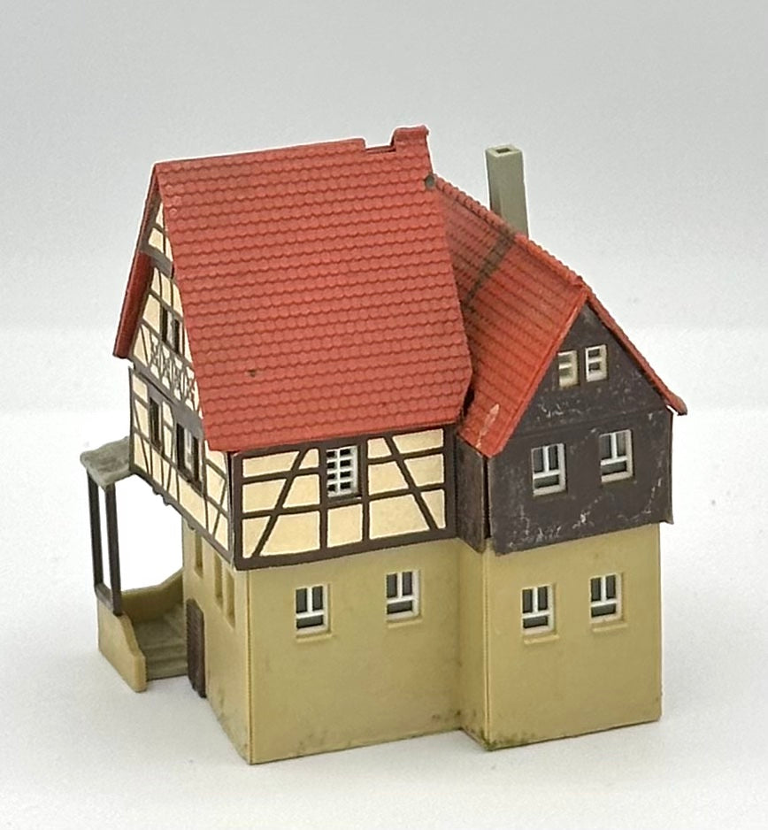 Kibri Z Scale 4-Story 1/2 Timber Framed Town House Weathered Fully Assembled