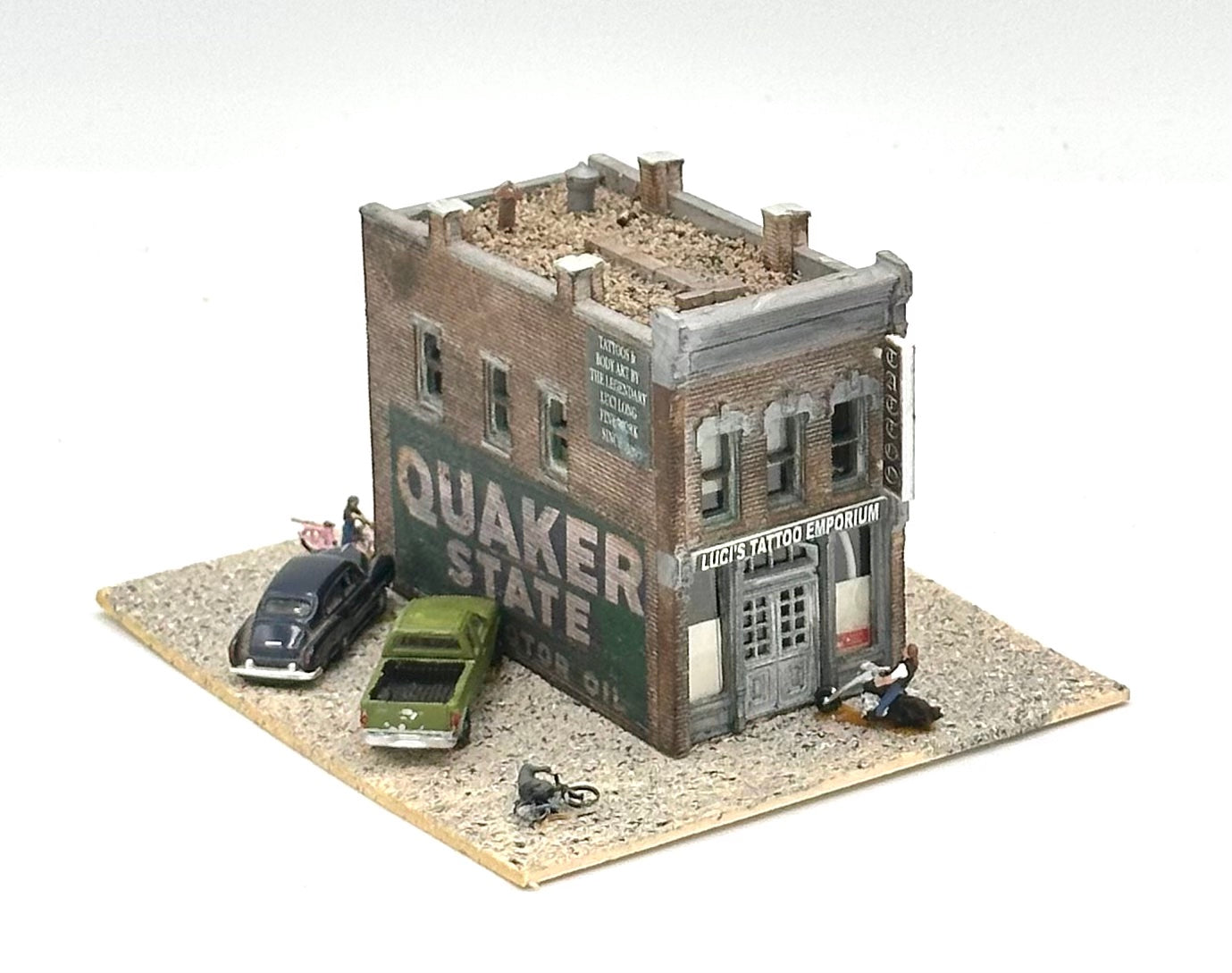 DPM N Scale Custom Painted/Weathered "Lucyi's Tattoo Emporium" Fully Assembled Lighted Diorama