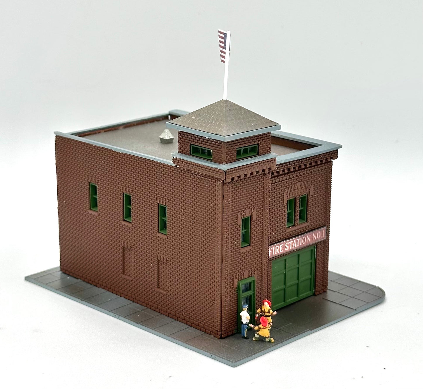 ConCor Heljan N Scale 605 Fire House Fully Assembled Lighted