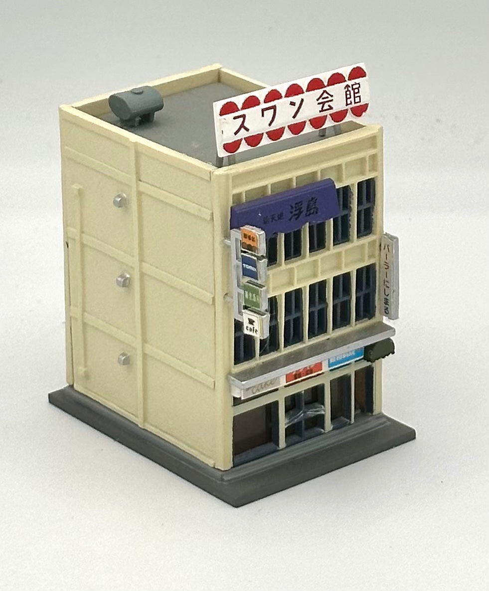 TomyTec N Scale 3-Story Shopping Center/Apartments