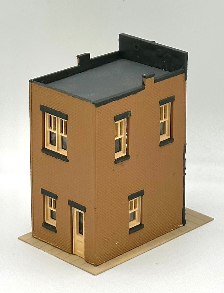 DPM HO Scale 2-Story " Live Jazz" Club Custom Painted Custom Painted, Fully Assembled.
