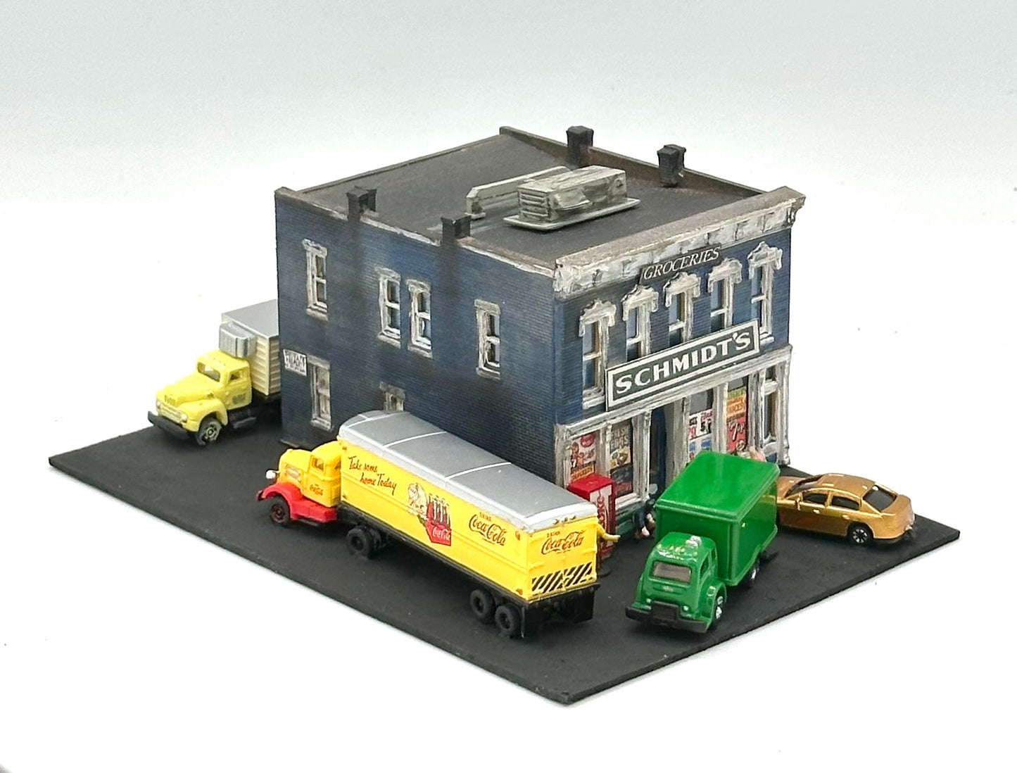 DPM N Scale Custom Built/ Painted Weathered "Schmidt's Groceries" Fully Assembled New Diorama.