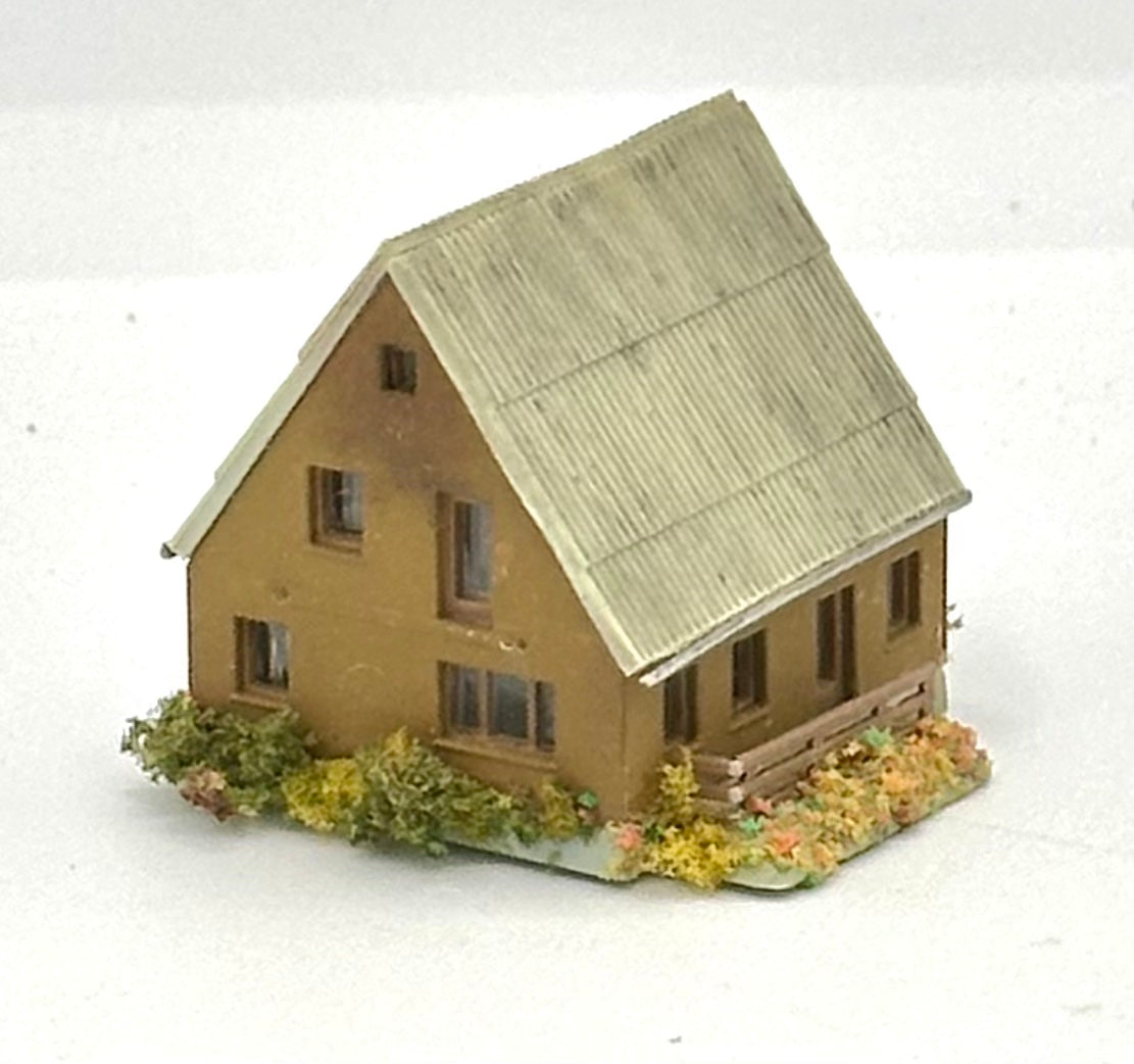 Kibri Z Scale A Frame 3-Story Town House with Corrugated Sheet Roof Fully Assembled Lighted