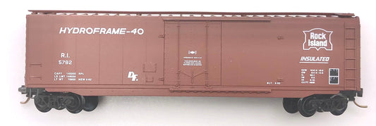 Micro Trains MTL N Scale 32290 Rock Island 50' STD. Boxcar Plug Door