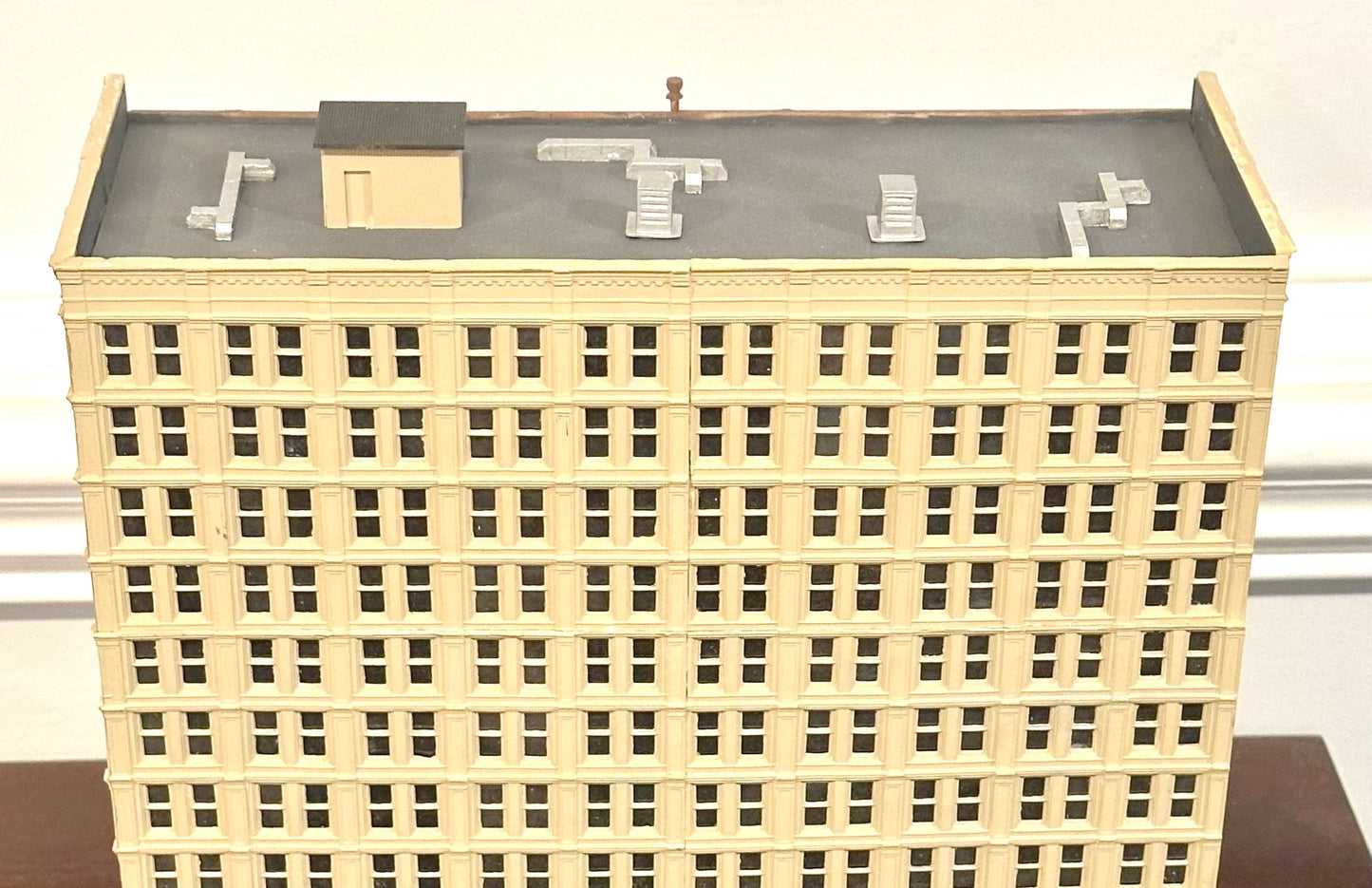 One-Of-Kind N Scale Custom Built/Painted 13 Story Tower " Grand Hotel" Tall Building