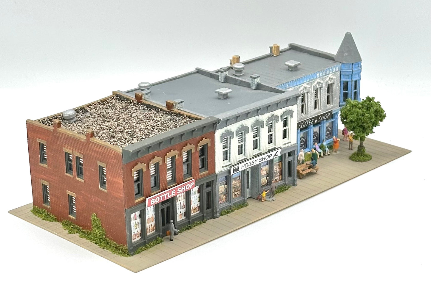 DPM N Scale 3 Custom Painted/Weathered Retail Shops Fully Assembled Diorama