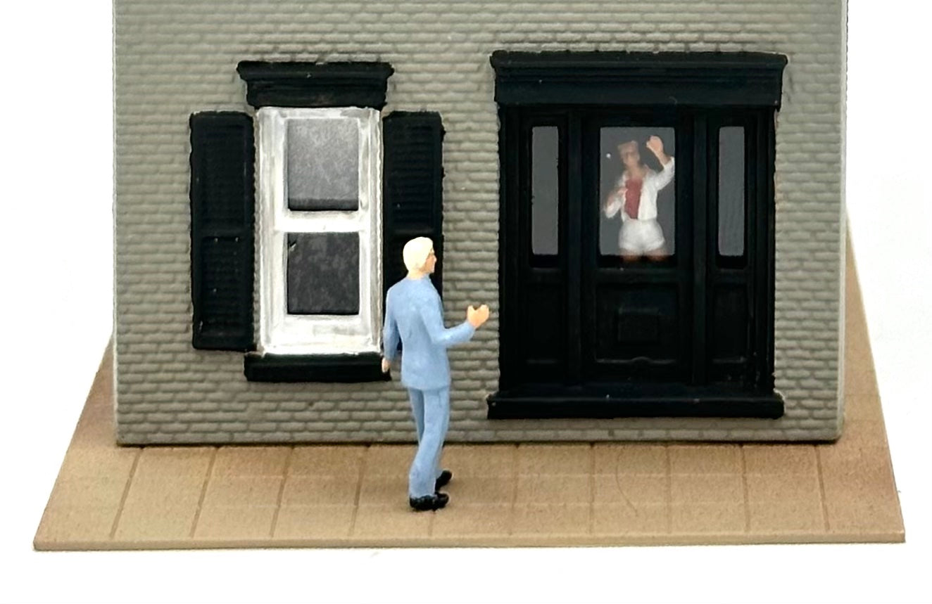 HO Scale 3-Story Custom Painted Town House Fully Assembled. Lighted