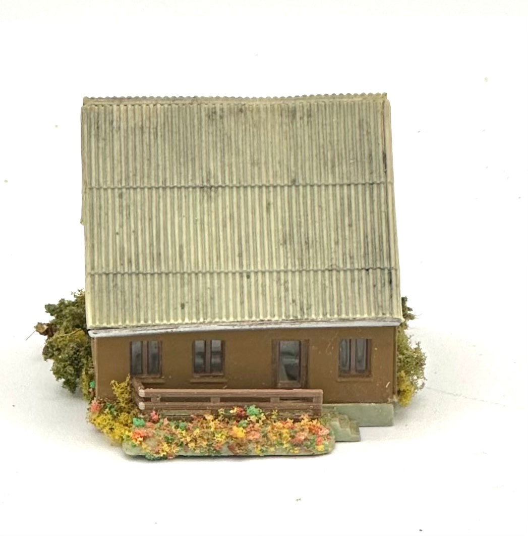 Kibri Z Scale A Frame 3-Story Town House with Corrugated Sheet Roof Fully Assembled Lighted