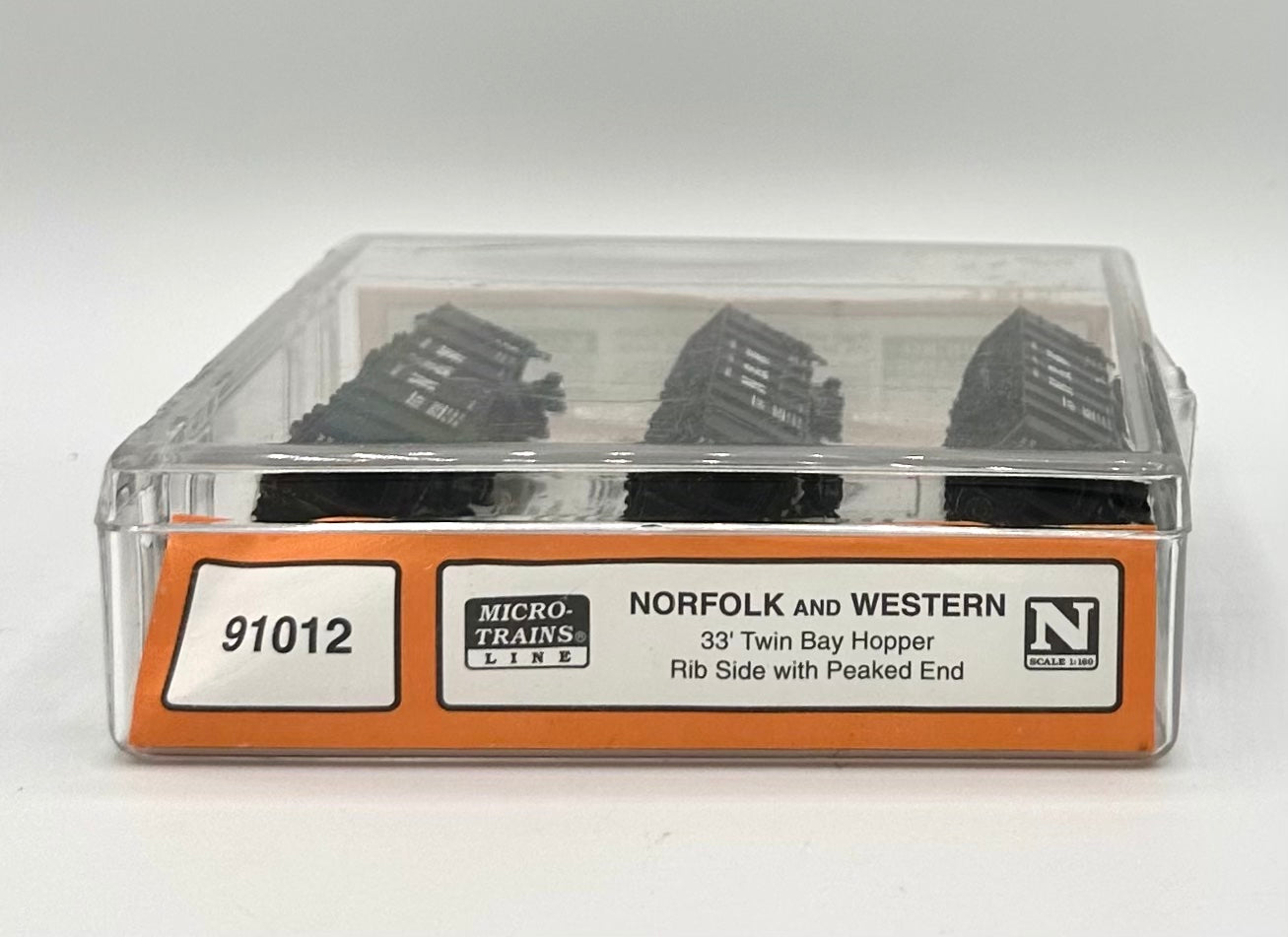 Micro Trains MTL 91012 N Scale Norfolk & Western 33' Twin Bay Hoppers 3 Car Pack