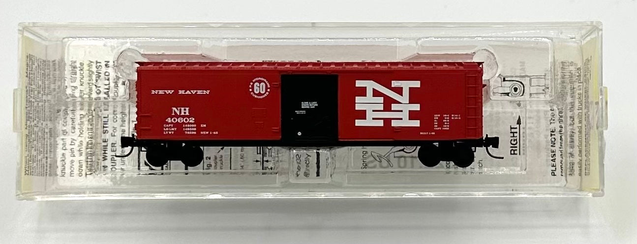 Micro Trains MTL Z Scale 13628-2 New Haven 50' Std. Box Car Plug Door