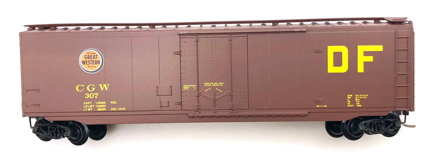 Micro Trains MTL N Scale 32300 Chicago Great Wester 50'' STD. Boxcar Single Door