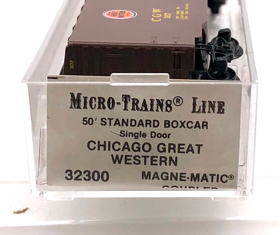 Micro Trains MTL N Scale 32300 Chicago Great Wester 50'' STD. Boxcar Single Door