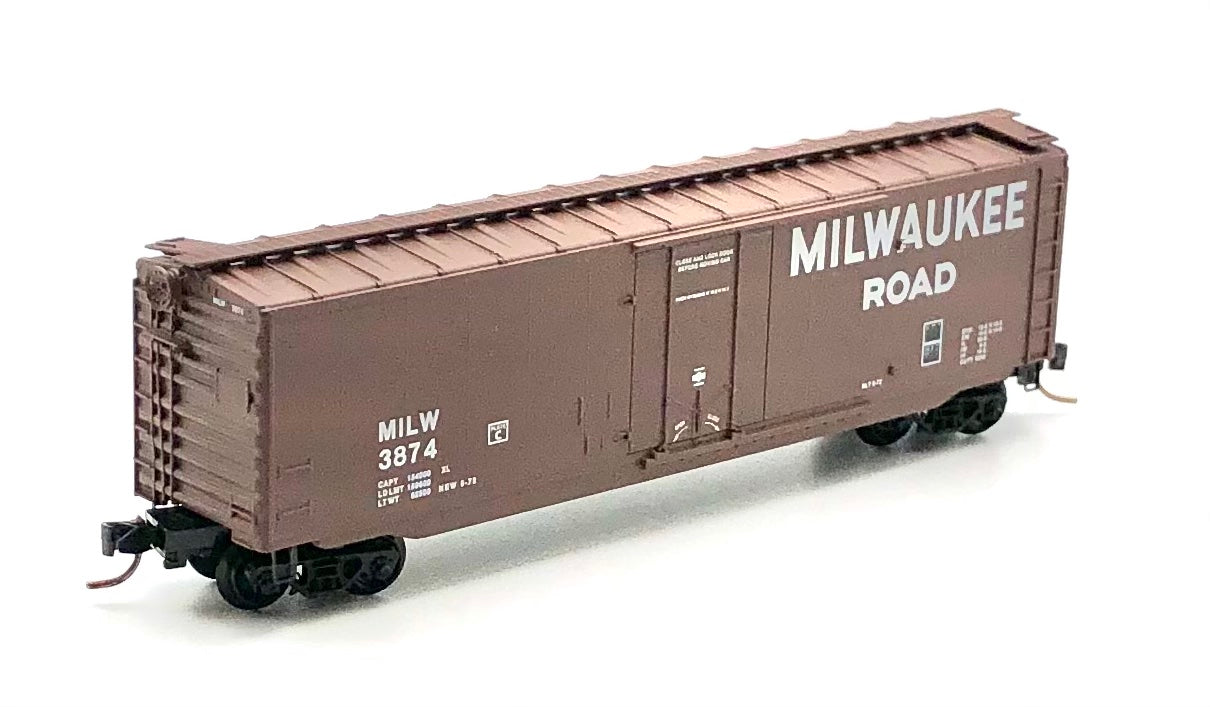 Micro Trains MTL N Scale 32310 Milwaukee Road 50'' STD. Boxcar Plug Door