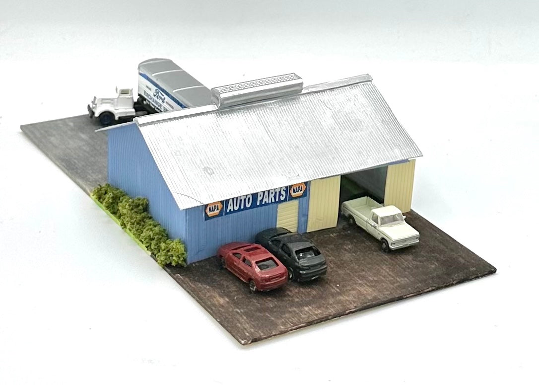 N Scale Custom Built/Painted Auto Parts Building Diorama