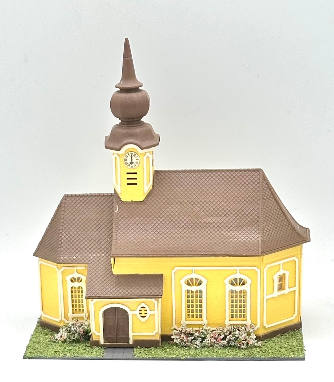 Vollmer N Scale 47740 Church Fully Assembled