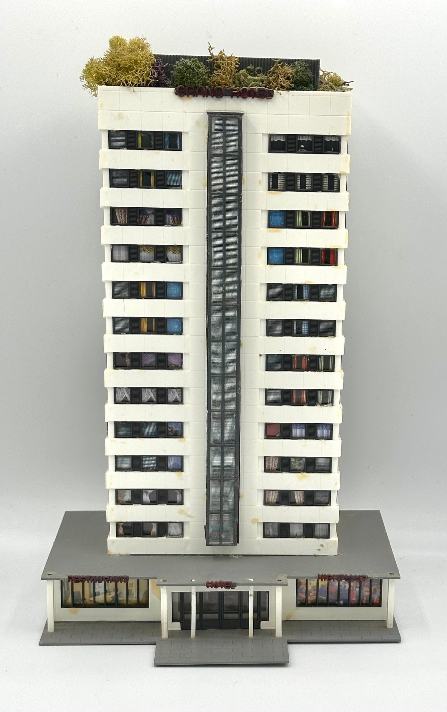 N Scale 13-Story Grand Hotel Fully Assembled