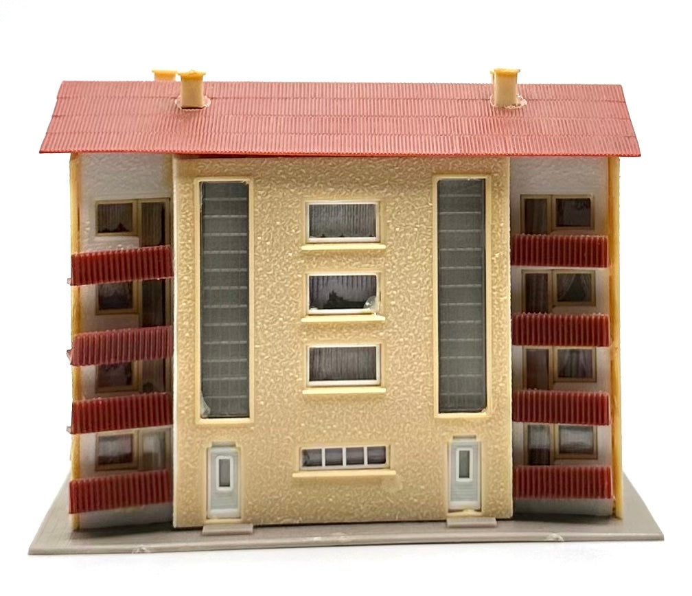 N Scale 2292 Modern 4 Story Apartment Building Fully Assembled