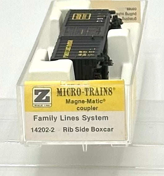 Micro Trains MTL Z Scale 14202-2 Family Lines Rib Side BoxCar.