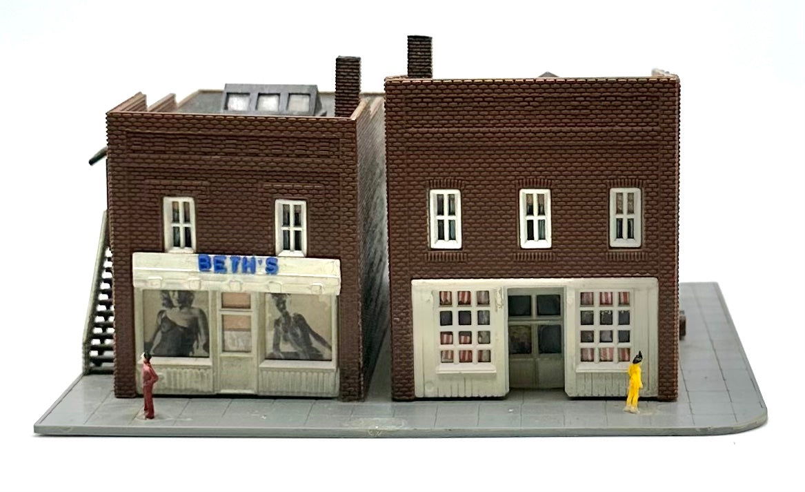 N Scale Buildings  2 Separate, 2 Story Shops , Beth's and Cafe, Fully Assembled