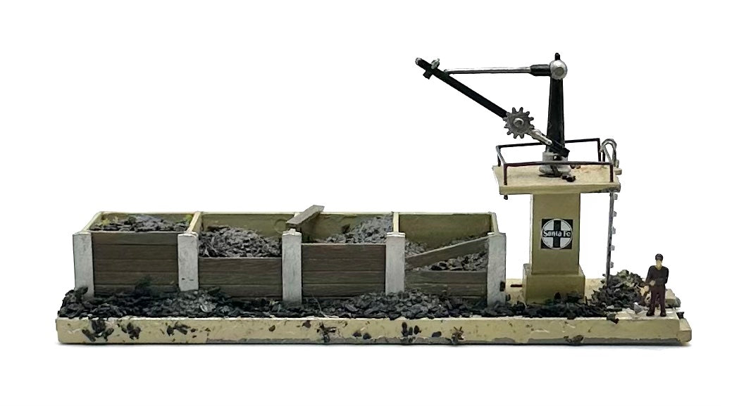 Arnold N Scale Santa Fe Coal Yard Bunker Station Fully Assembled, Customized.