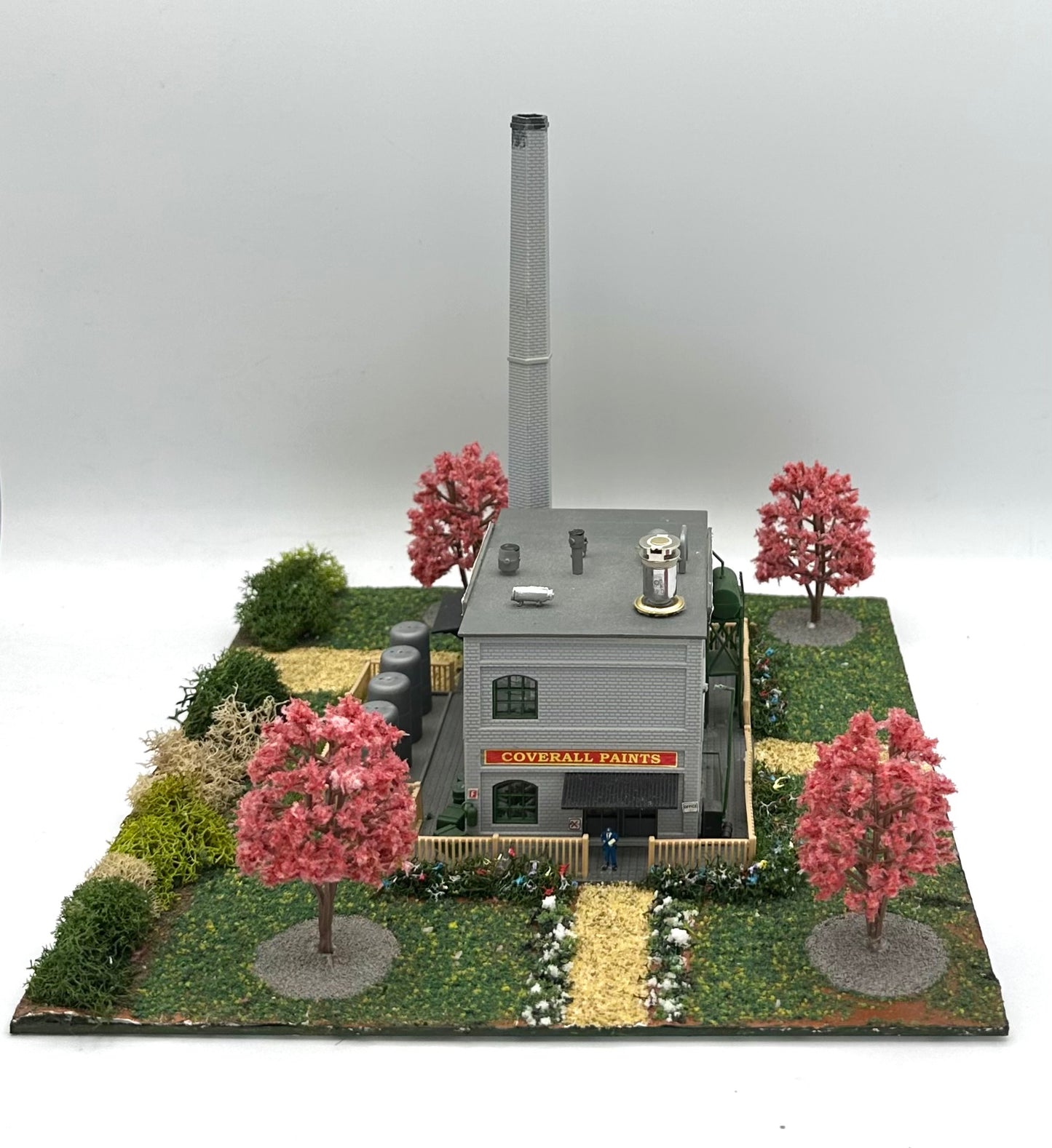 Model Power 1566 N Scale Custom "Coverall Paints" Diorama