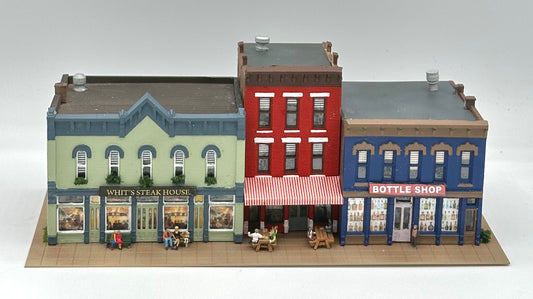 DPM N Scale 3 Custom Painted Retail Shops Fully Assembled New Diorama