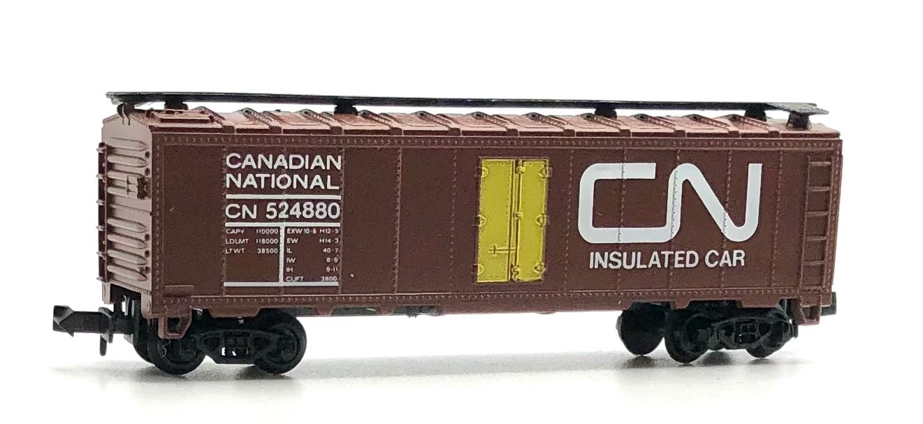 ModelPower 3401 N scale Canadian Nationall Insulated Reefer Car CN 524880