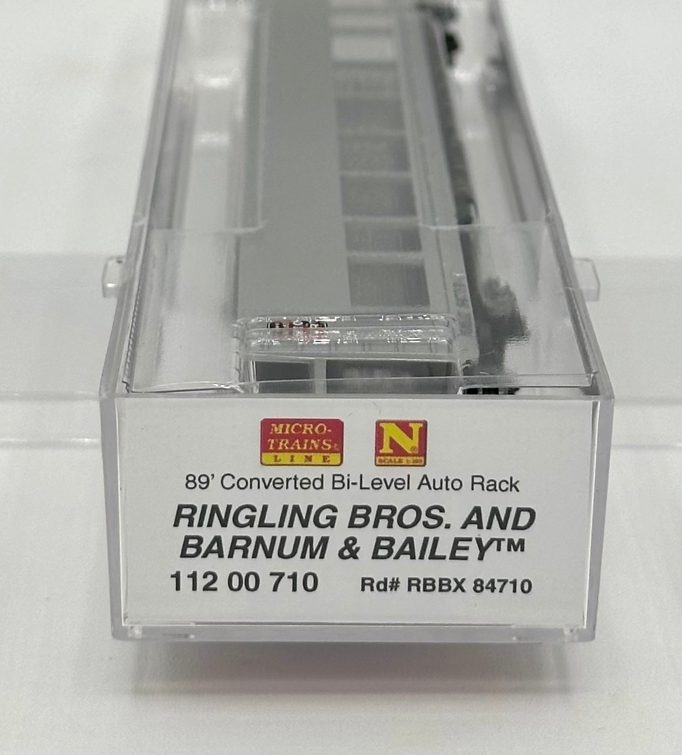 Micro Trains MTL N Scale 112 00 710 Ringling Bro's & Barnum & Bailey 80' Converted Bi-Level Autorack
