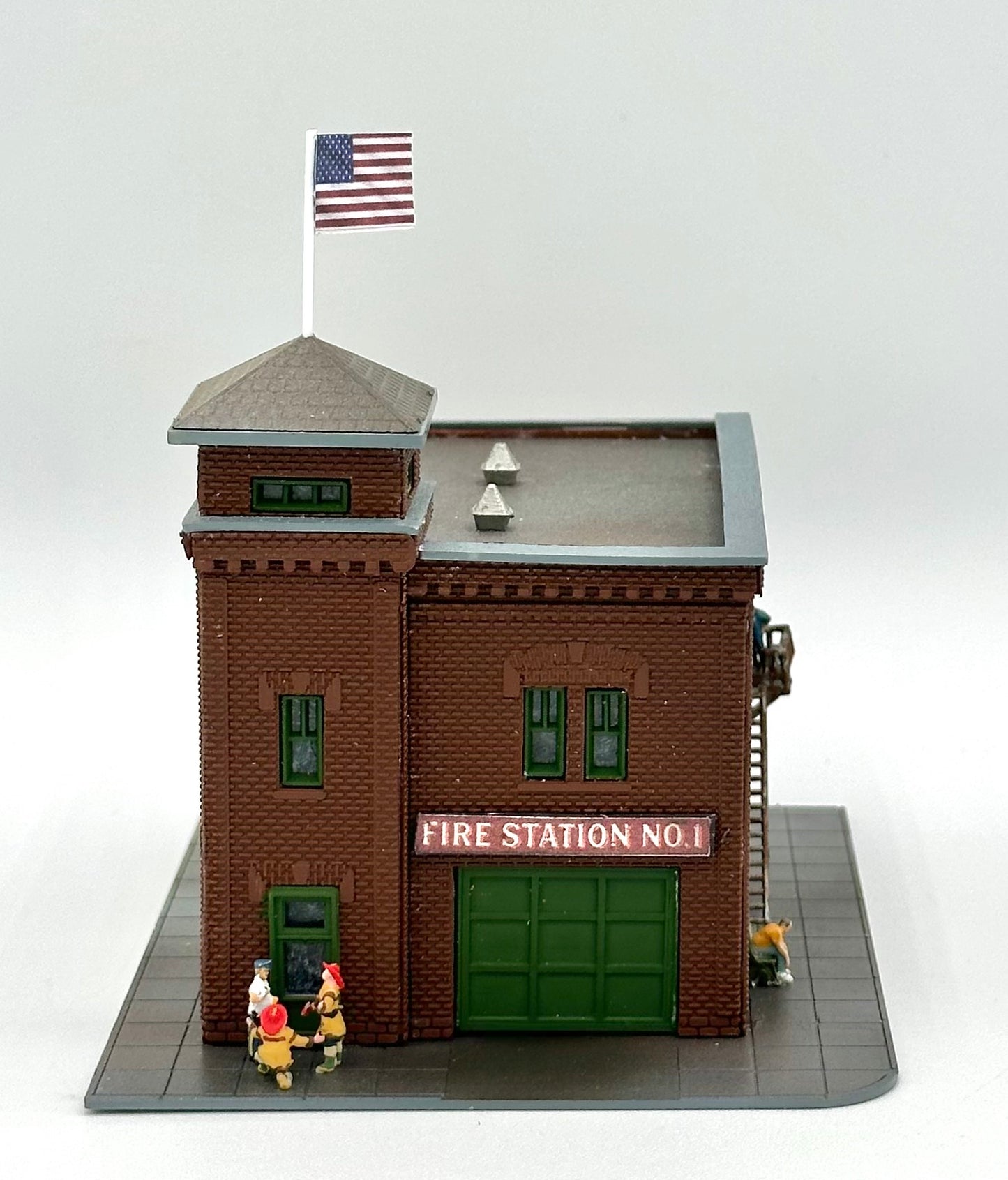 ConCor Heljan N Scale 605 Fire House Fully Assembled Lighted
