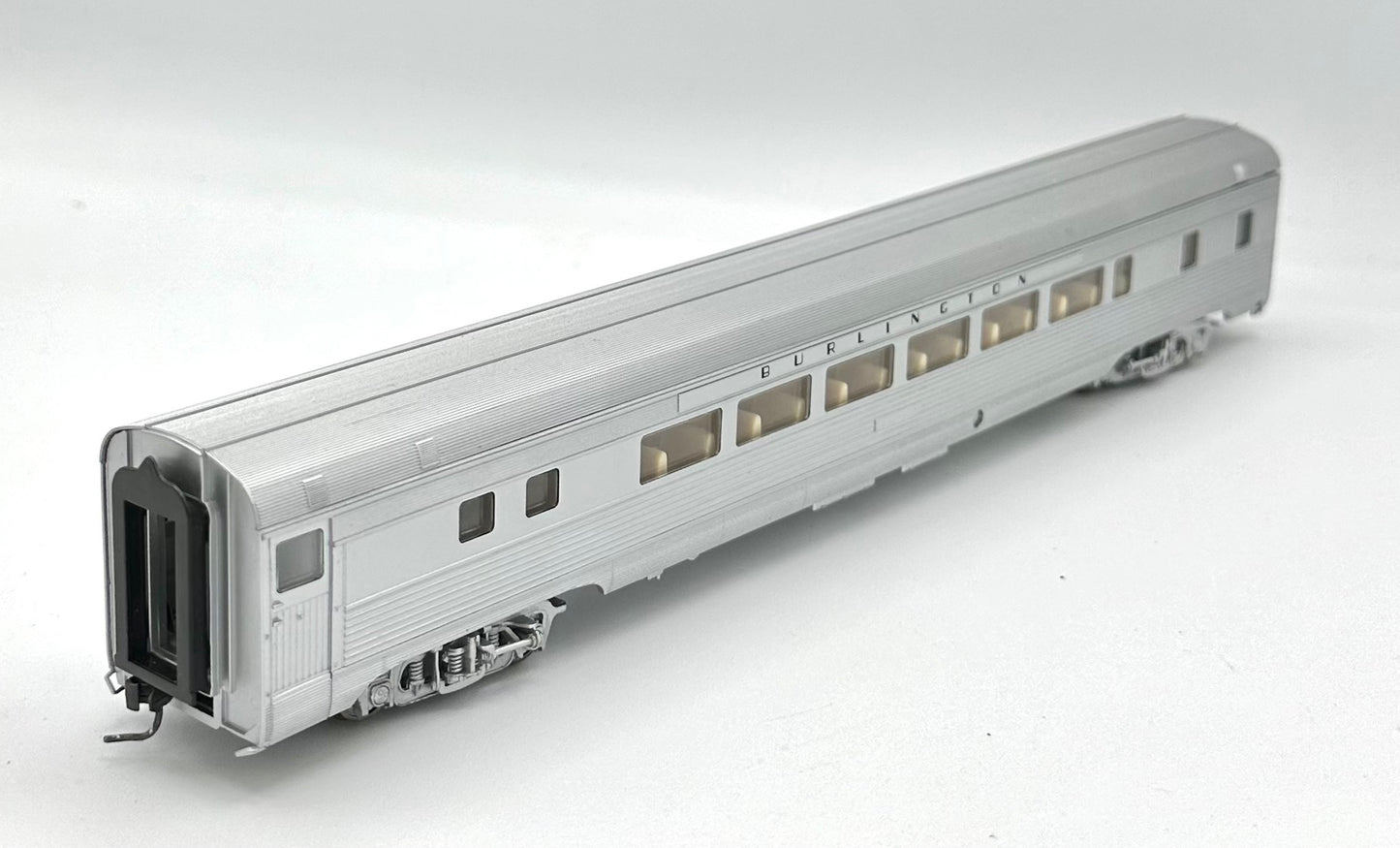 Walthers HO Scale Burlington Large Window Configuration Coach