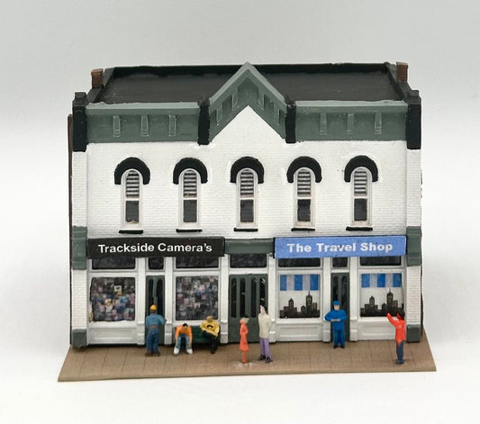 DPM N Scale Custom PaintedHigh St. Block Trackside Camera's The Travel Shop Lighted