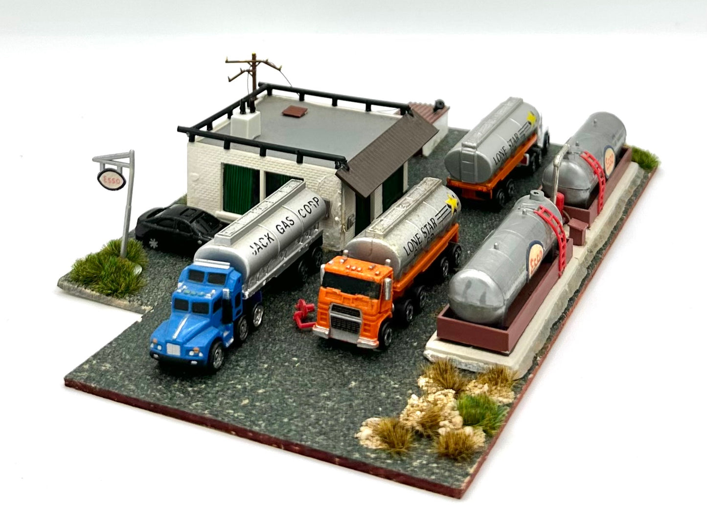 N Scale Weathered Custom Built Esso Gas Tanker Supply Depot Diorama